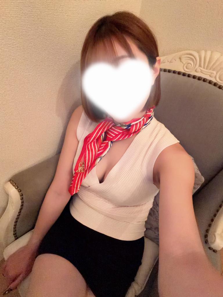早瀬ももか