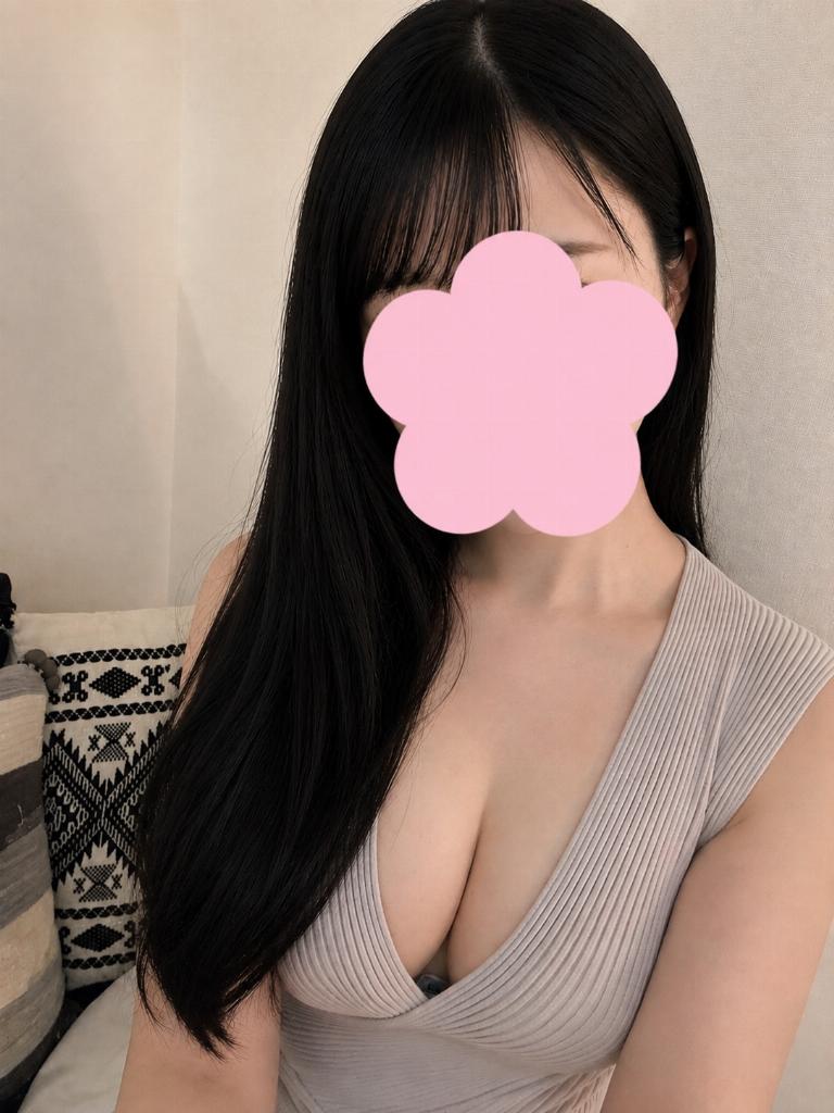 花沢なるみ