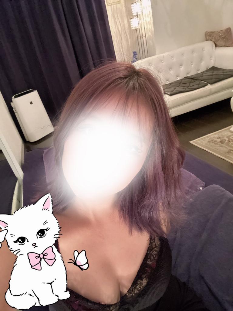 兼近もえ